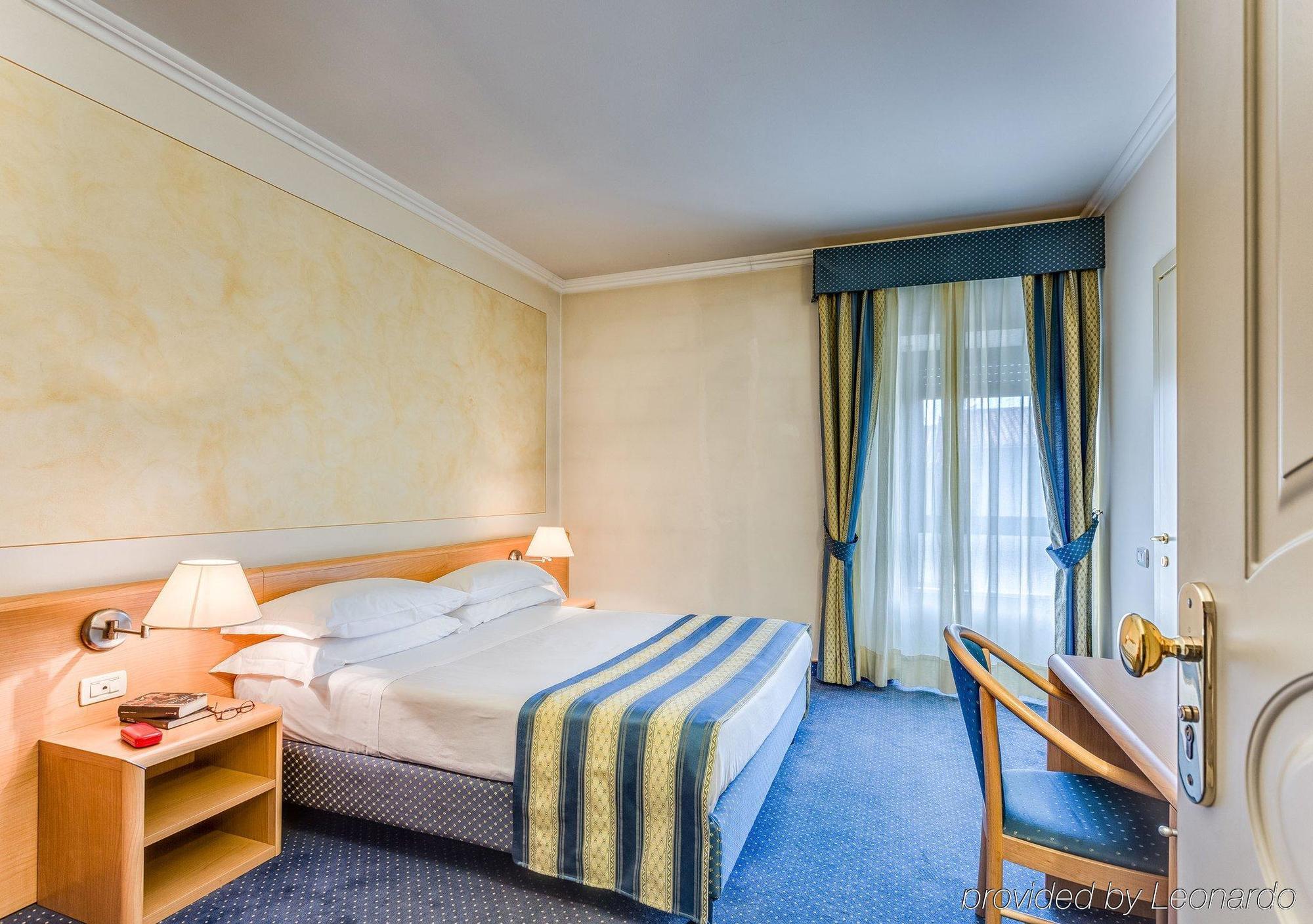 Hotel Continental Brescia Roncadelle Dış mekan fotoğraf